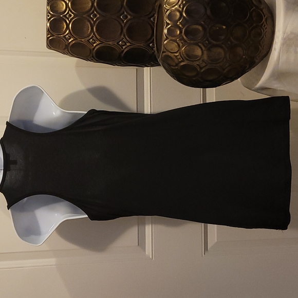 Le Chateau beautiful black dress - Picture 3 of 4